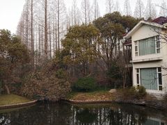 -上海怡沁园度假酒店