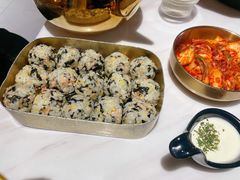 金枪鱼饭团-HOTISLAND海鸡岛·韩国料理(江南西店)