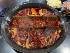 -铜元老码头鳝鱼火锅