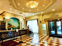 -江门新会碧桂园凤悦凤凰酒店(万达广场店)