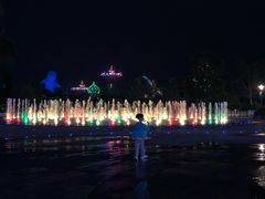 -喷泉广场餐厅·宵夜·海鲜烧烤大排档(长隆企鹅酒店)