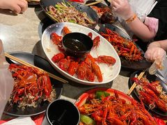 -沪小胖小龙虾(淮海中路旗舰店)