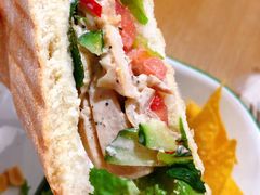 -HELLO 27 意面·沙拉·帕尼尼