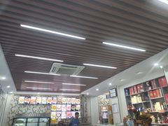 -一口猪海鲜浑锅·东北家常菜