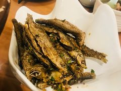-丹江口渔村·湘味厨房(桃园店)