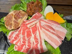 -木槿花韩式炭烤·熟成肉工坊(孙文东路店)