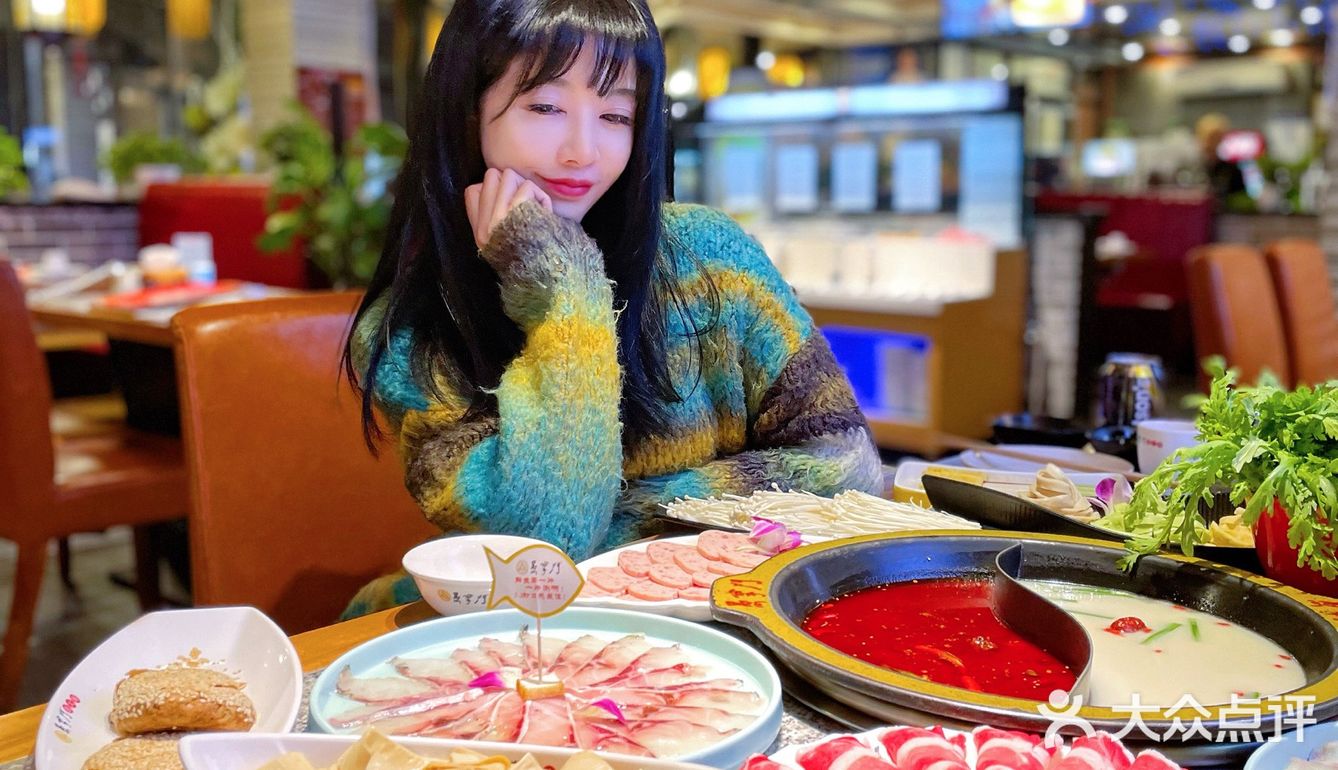 放肆吃鱼不长肉，鱼火锅鼻祖｜愚掌门