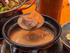 -莲餐厅·湖北菜·潜江小龙虾店(愚园路店)