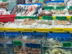 -拉威海鲜市场