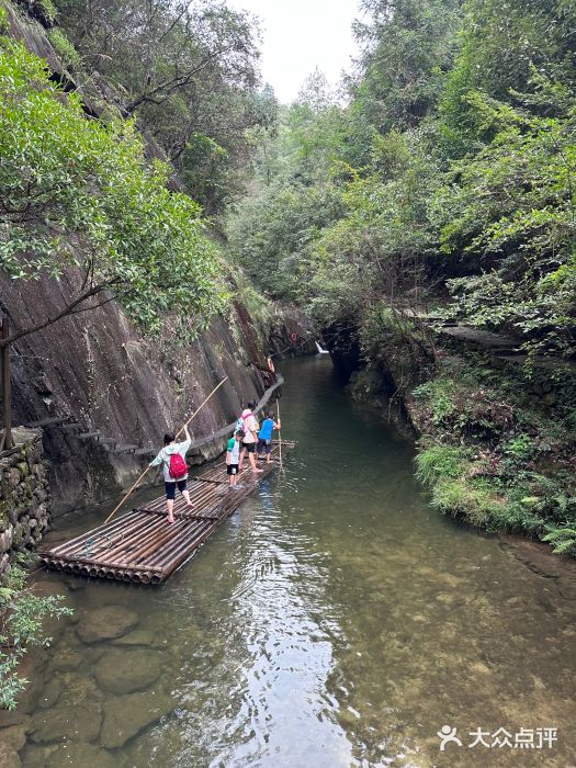 篁岭石门峡图片