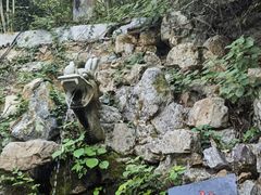 -滴水洞景区