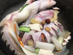 -鲜潭蒸汽石锅鱼(五道口购物中心店)