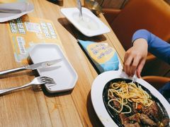 -豪客来牛排(重庆三峡广场步行街1704店)