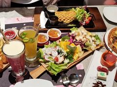 -必胜客(漕宝路店)