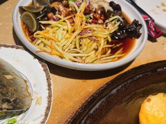 -万里闯关东铁锅炖菜馆(高新旗舰店)