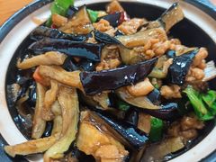 肉臊茄子煲仔-卢庄(江汉路店)