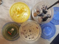 杨枝甘露-广信牛奶甜品世家(台东店)