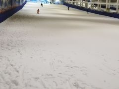 -乔波室内滑雪场