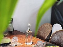 -喜洲吧·江畔老船厂·庭院餐厅(喜临院店)