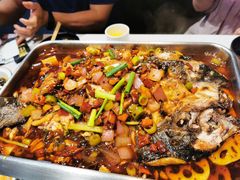 -鸣记脆皮烤鱼(岐山路店)