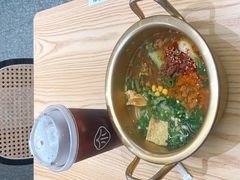 -匠本米所·炸酱米线·潮汕小食(万象食家店)