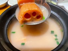 -莲餐厅·湖北菜·潜江小龙虾店(愚园路店)