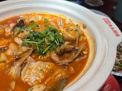 -魏铭鱼头捞饭(晋阳路店)