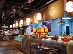 自助取餐区-日进一片海.生腌海鲜火锅.宵夜烧烤(三里屯总店)