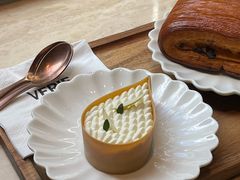 -VERIE BAKEHOUSE