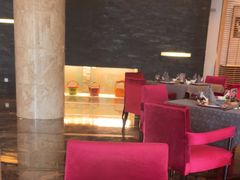 -粤尚腾香居中餐厅(首都机场希尔顿店)