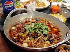 -川流不息·地道川菜·小龙虾(新松江路店)