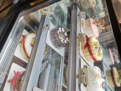 -皇冠幸福里动物奶油生日蛋糕(万达店)