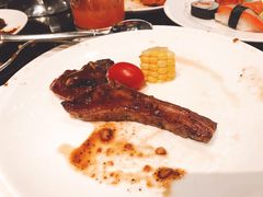 香草烤羊排-美食汇海鲜自助餐厅·小龙虾烧烤(富力万达文华酒店)