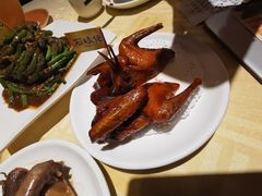 招牌烤乳鸽-石岐佬中山菜馆(张溪店)