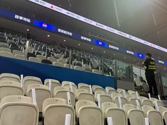 -东方体育中心(地铁站)