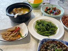 -七的湖·晚芳亭·阳澄湖农家菜·大闸蟹(莲花岛店)