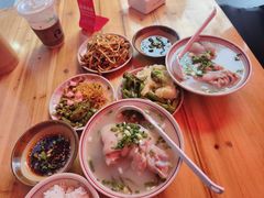 -老方桌烂蹄花川菜馆(九龙坡店)