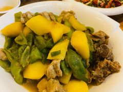 -鹤乡东北菜(崮山路店)