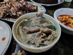 -乐山食古香跷脚牛肉