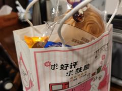 -时光漫步酒店(北京国子监簋街北新桥地铁站店)