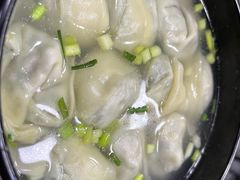 菜肉馄饨-万寿斋(山阴路店)