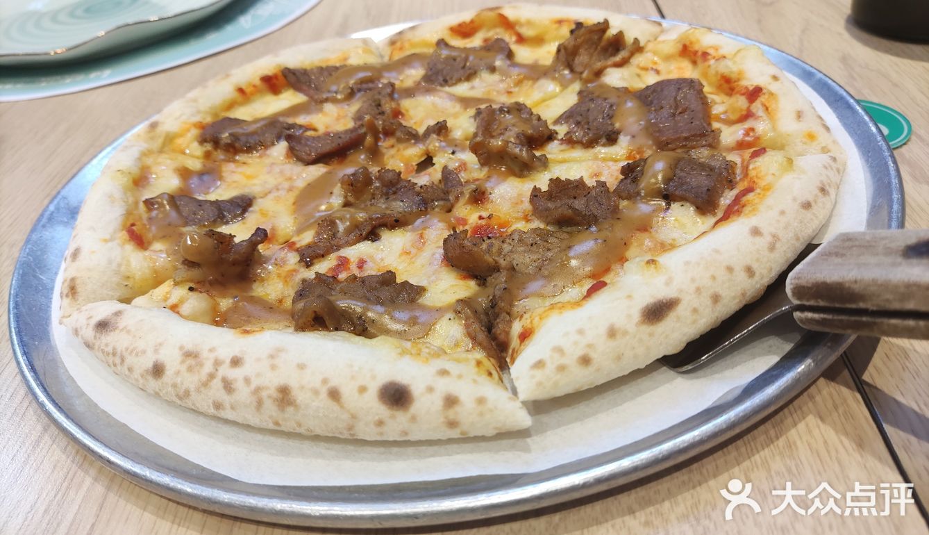 饮料很好喝，里面的爆珠好评，汉堡就很一般了