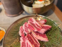 -草家酱蟹炭火烤肉店(珲春南路一店)