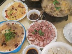 -鹤乡东北菜(崮山路店)