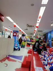 -孩子王童乐园(马群店)