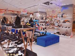 -摩登百货(岗顶店)