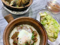 窝蛋牛肉煲仔饭-红星光发煲仔饭(大石街店)