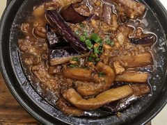 咸鱼茄子煲-诚如金·南宁本地菜(信息港店)