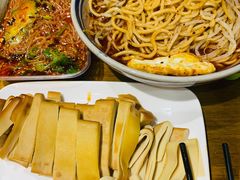 -聚合鑫东北熏酱熟食麻辣面(长阳店)
