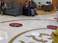 -雅悦齿科(顾村公园店)